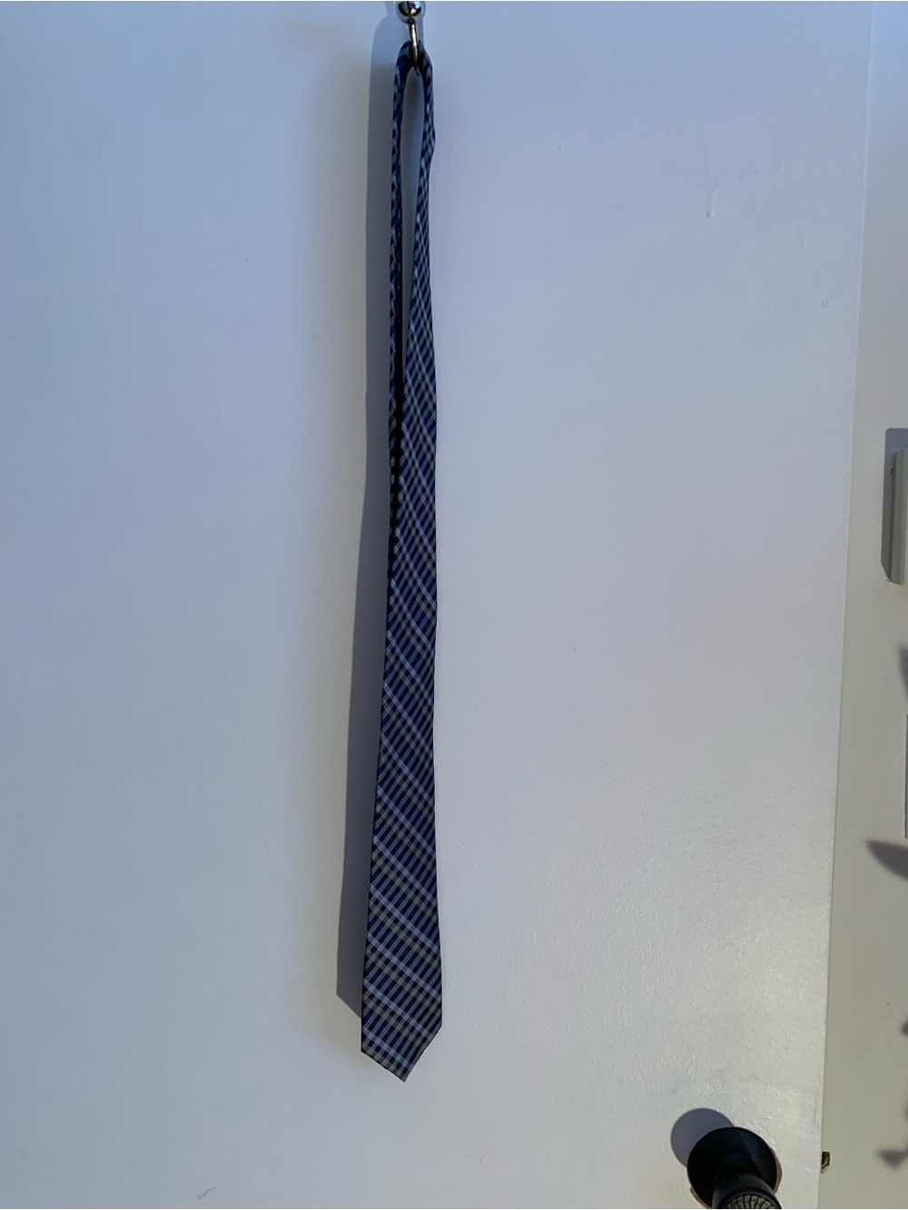 Tommy Hilfiger , Men's Blue Plaid 100% silk slim Tie
